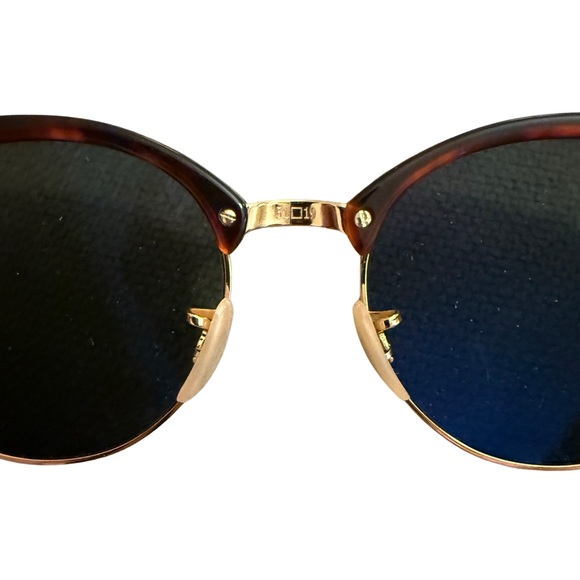 Ray-Ban Clubmaster Sunglasses - Picture 3 of 5
